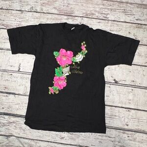 Vintage 80s Nassau Bahamas Travel Tourism Vacation Crewneck 1980s Tshirt